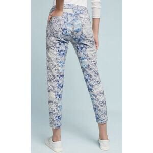 Anthropologie Pilcro Letterpress Womens Jeans 31 Stet Paisley Blue White Texture